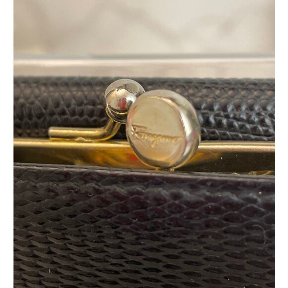 Salvatore Ferragamo Vara Bow Black Embossed Leather Trifold Kiss Lock Wallet EUC - Picture 5 of 10